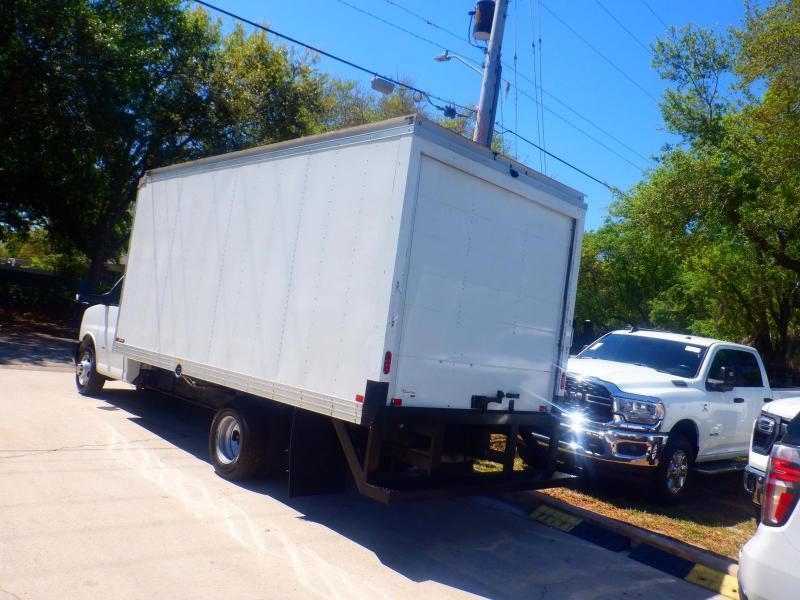 Chevrolet Express  2023