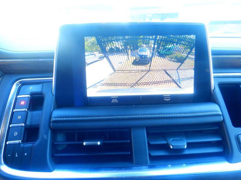 Chevrolet Suburban  2023