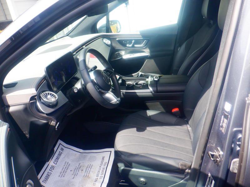 Mercedes-Benz EQE  2024