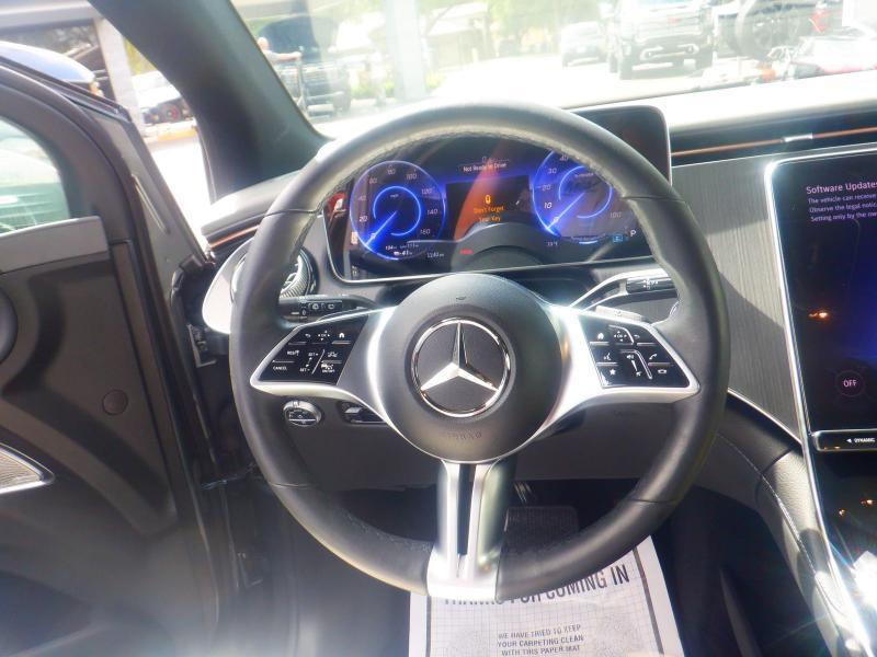 Mercedes-Benz EQE  2024