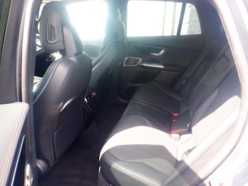 Mercedes-Benz EQE  2024