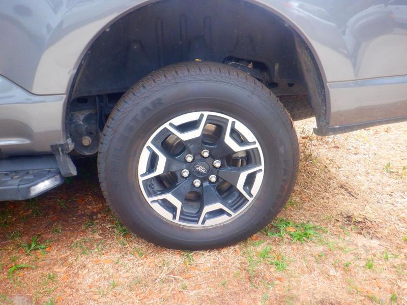 Ford F-150 Lightning  2023