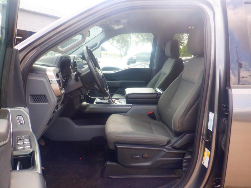 Ford F-150 Lightning  2023