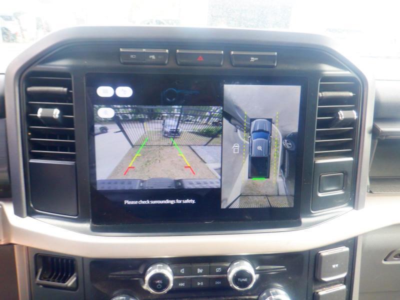 Ford F-150 Lightning  2023