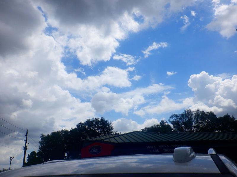 GMC Yukon XL Denali 2025