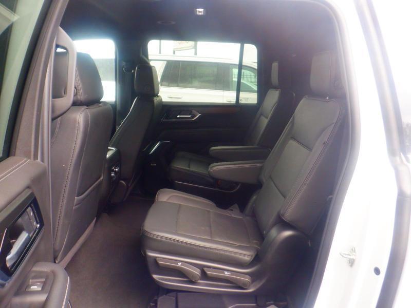 GMC Yukon XL Denali 2025