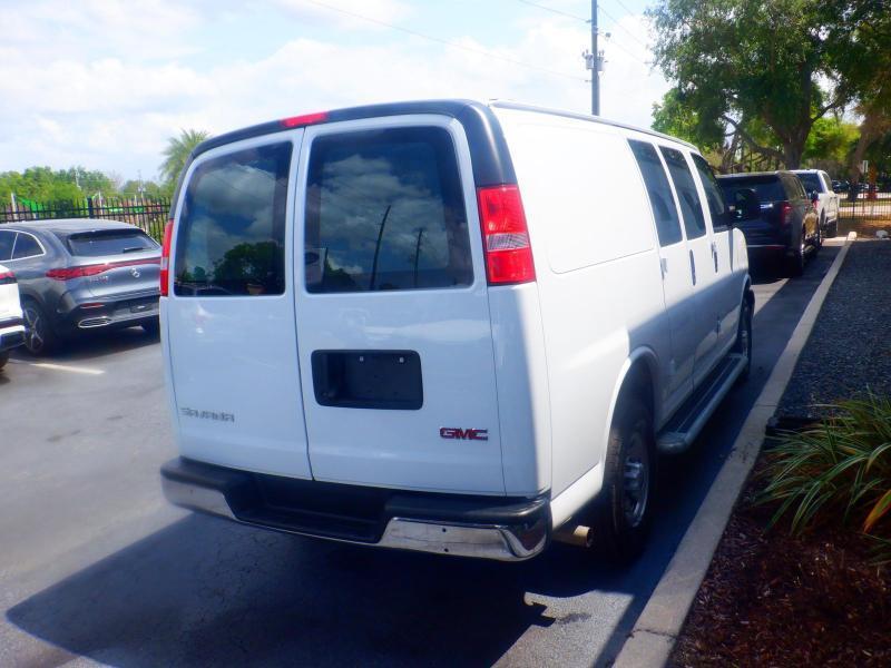 GMC Savana  2024
