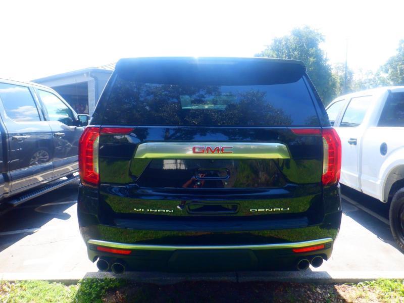 GMC Yukon  2024