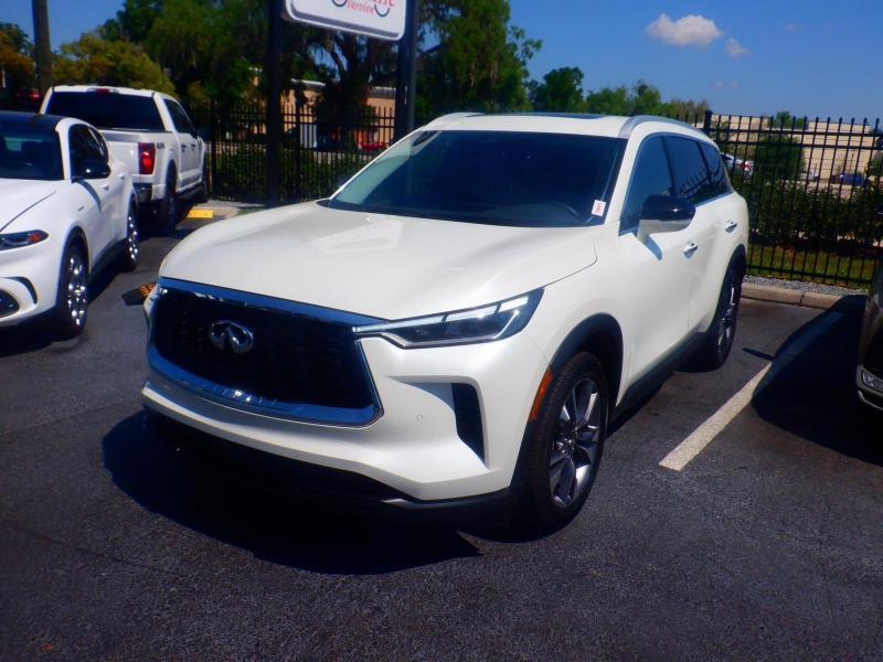 Infiniti QX60  2023