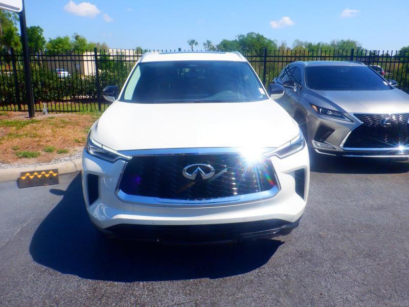 Infiniti QX60  2023