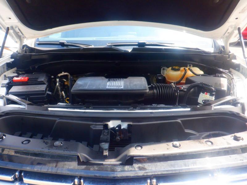 Chevrolet Suburban  2023