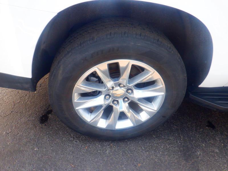 Chevrolet Suburban  2023