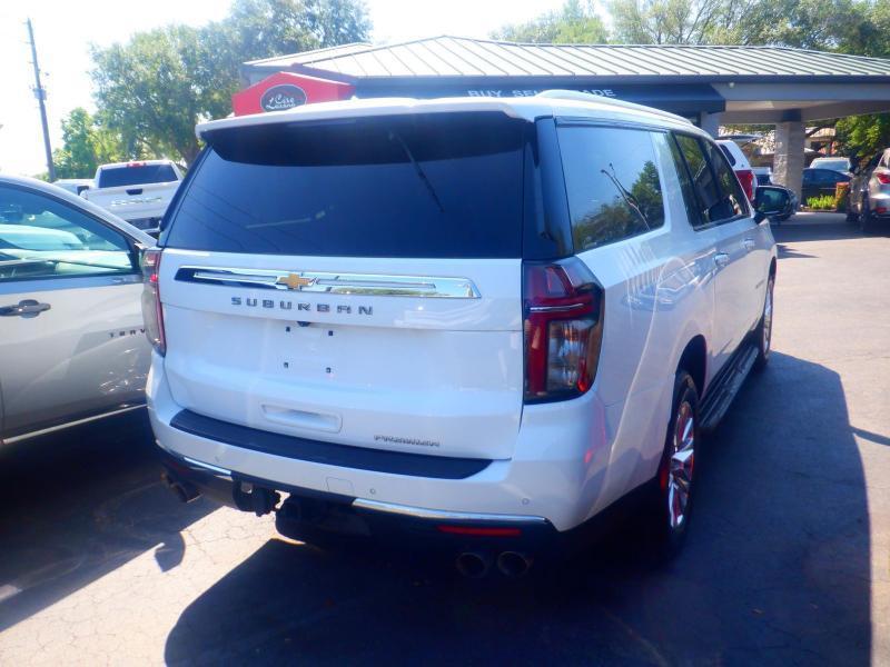 Chevrolet Suburban  2023