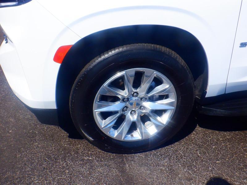 Chevrolet Suburban  2023