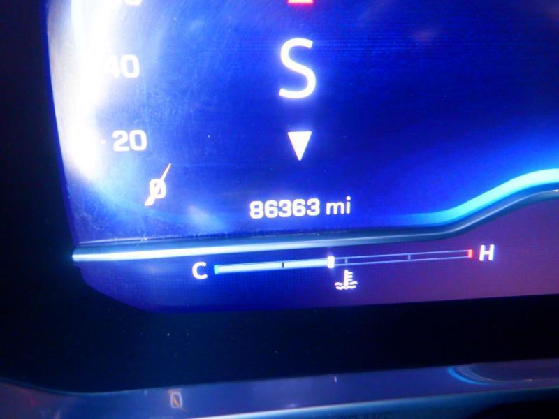 Chevrolet Suburban  2023