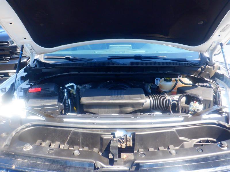 Chevrolet Suburban  2023