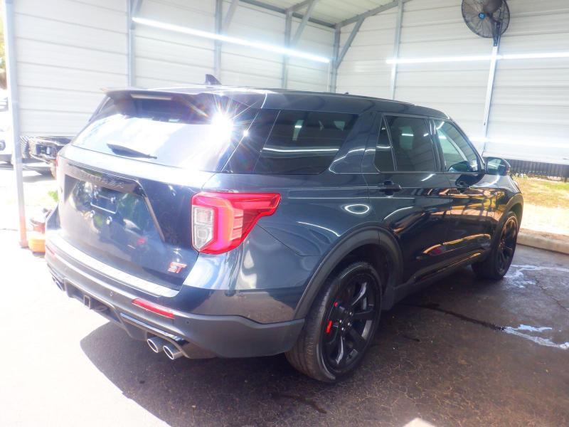 Ford Explorer  2022