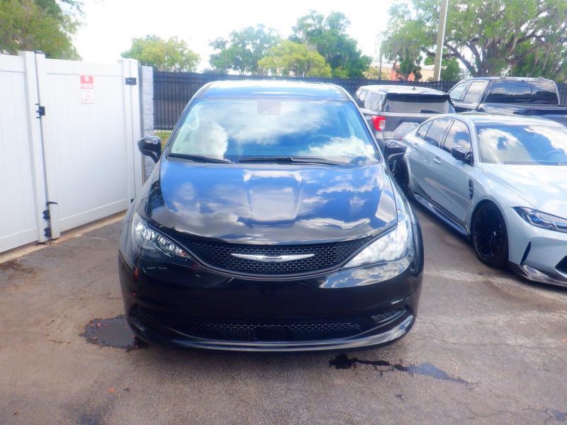 Chrysler Voyager LX 2023