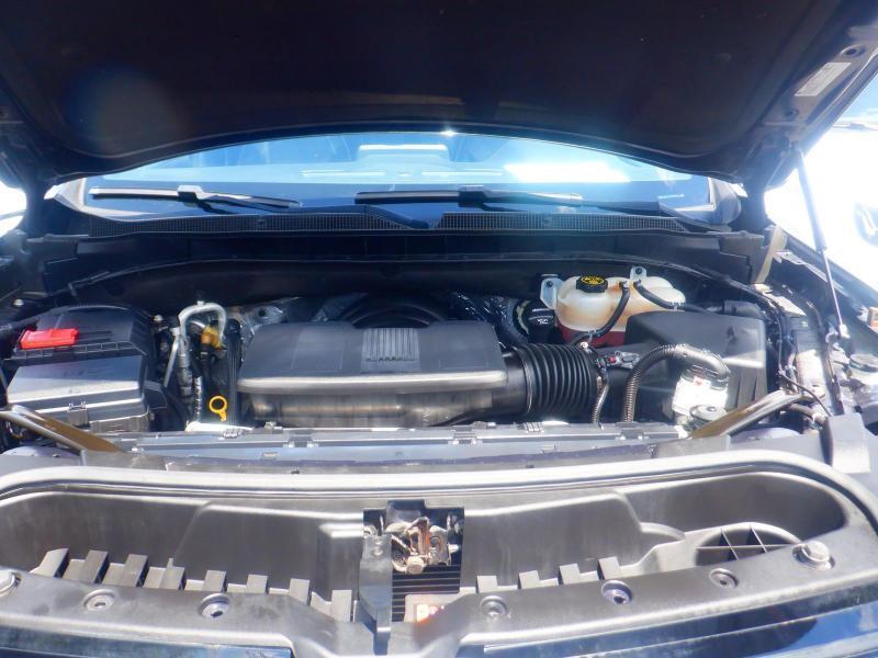 Chevrolet Suburban  2023