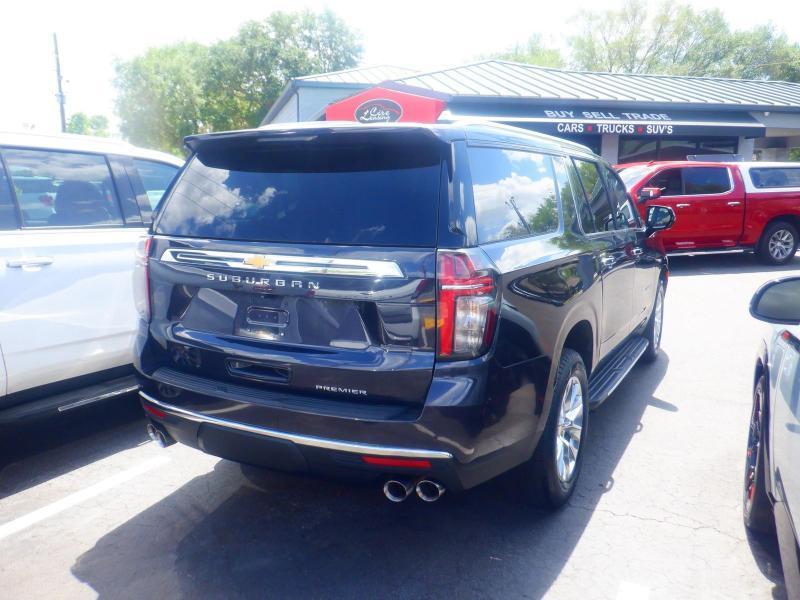 Chevrolet Suburban  2023