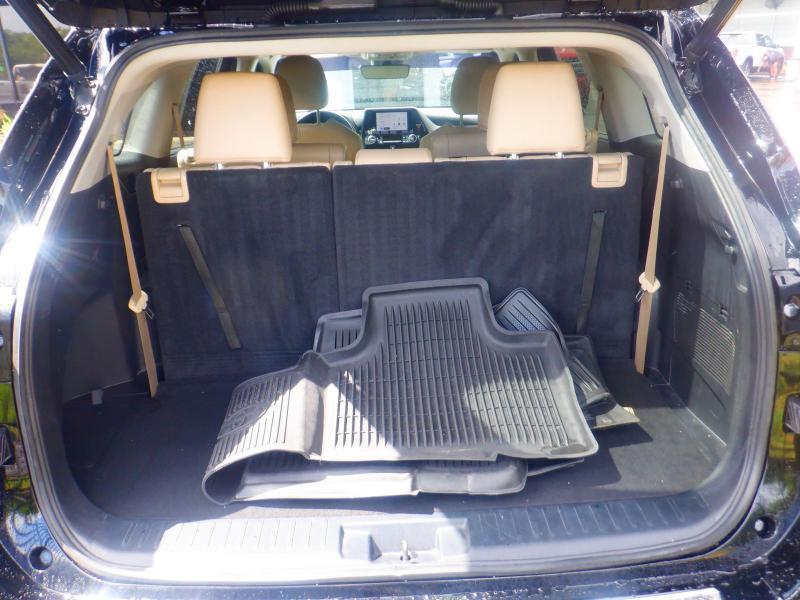 Toyota Highlander XLE 2023