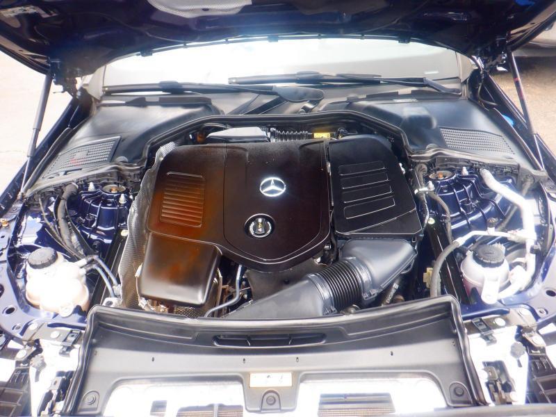 Mercedes-Benz C-Class C300 4MATIC Sedan 2022