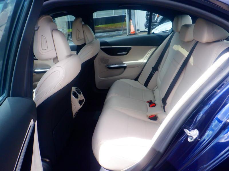 Mercedes-Benz C-Class C300 4MATIC Sedan 2022