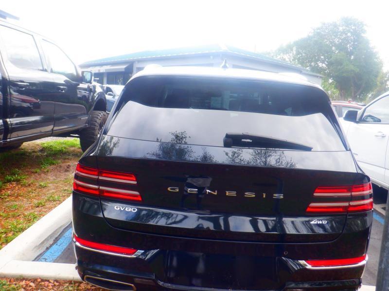 Genesis GV80  2023