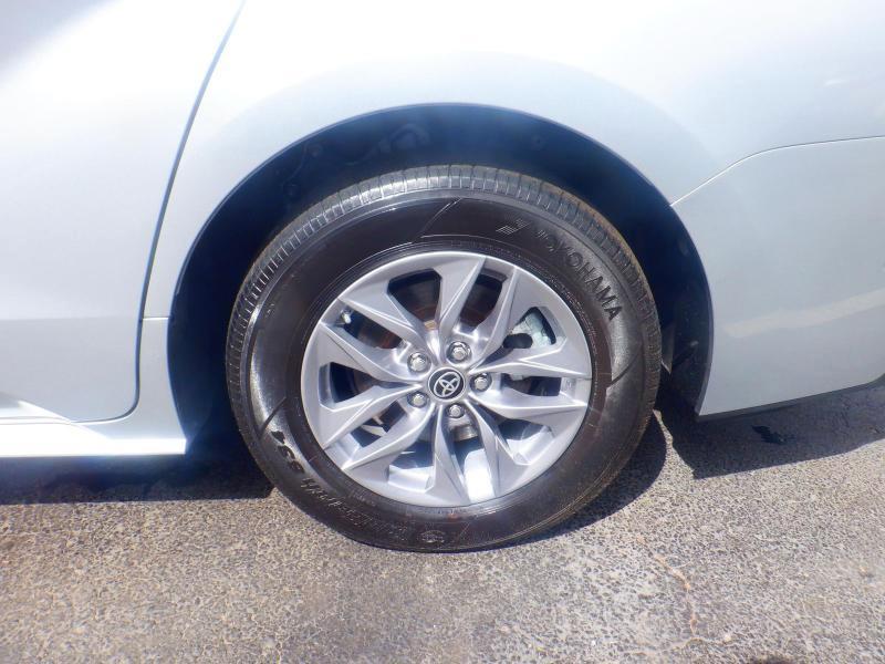 Toyota Sienna XLE 7-Passenger AWD 2023