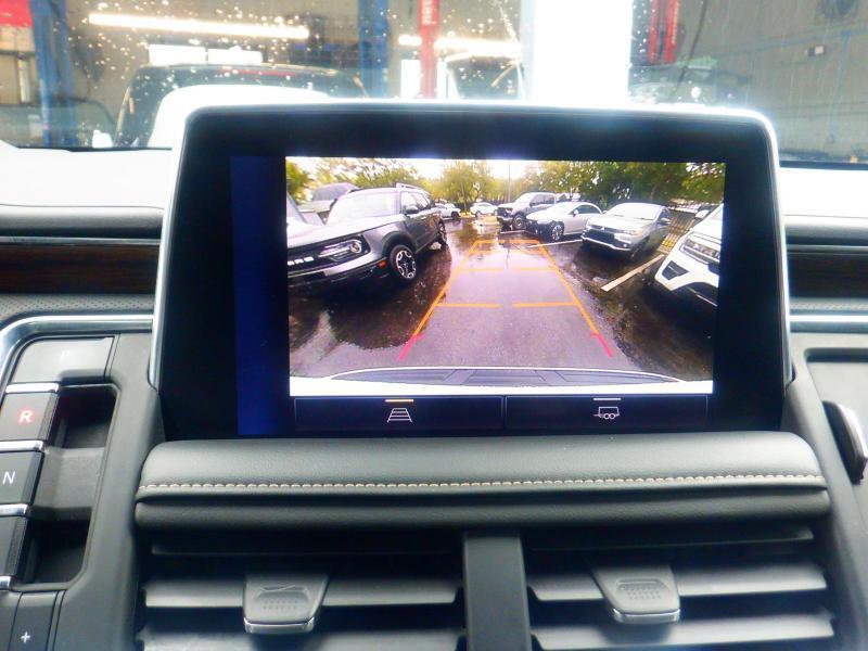 Chevrolet Suburban  2023