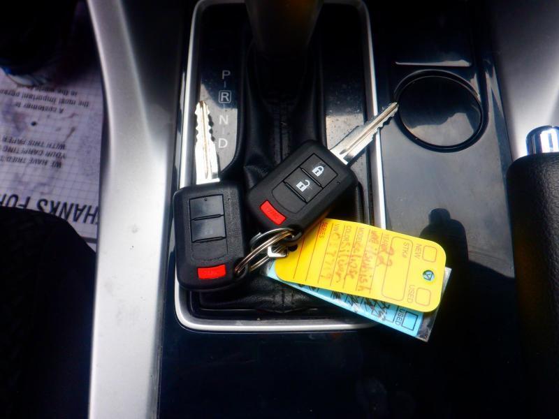 Mitsubishi Eclipse Cross ES 2022