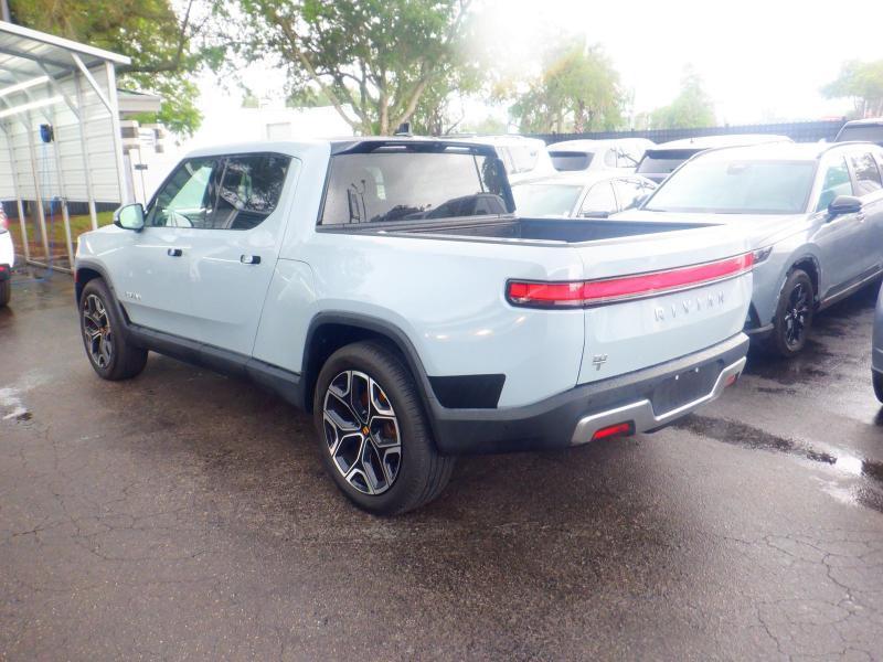 Rivian R1T  2024