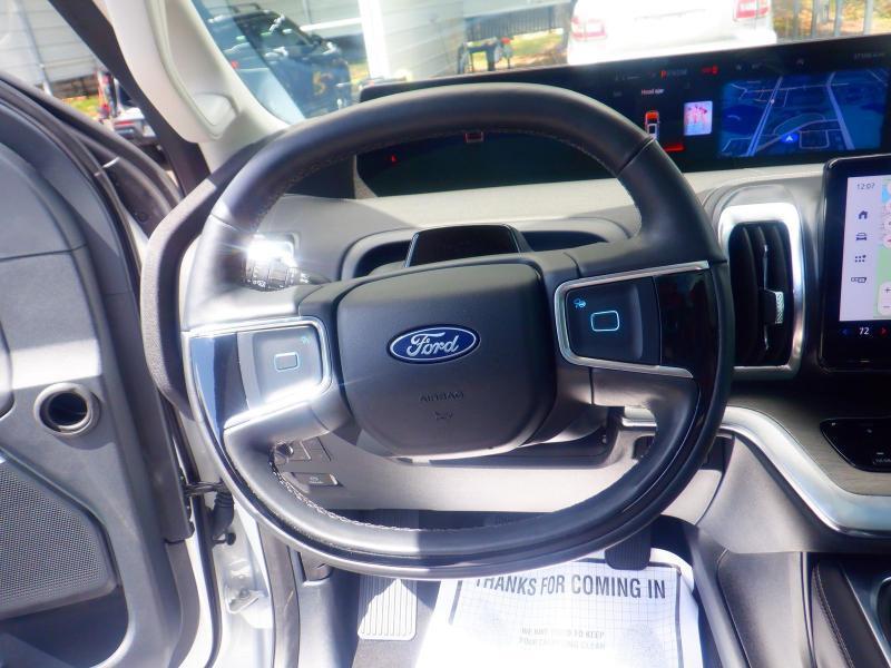 Ford Expedition  2025