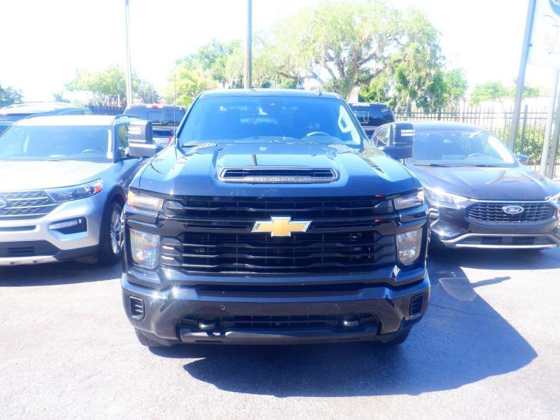 Chevrolet Silverado 2500HD  2025