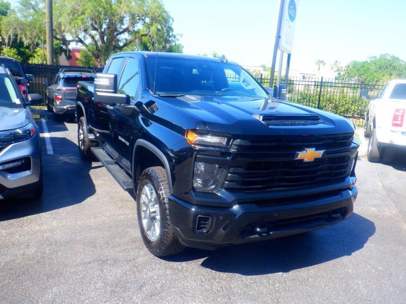 Chevrolet Silverado 2500HD  2025