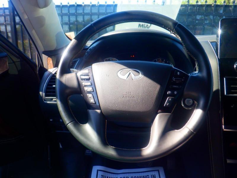 Infiniti QX80 PREMIUM SELECT 2023