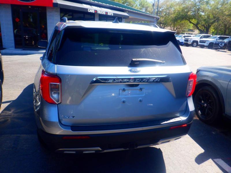 Ford Explorer XLT 2023