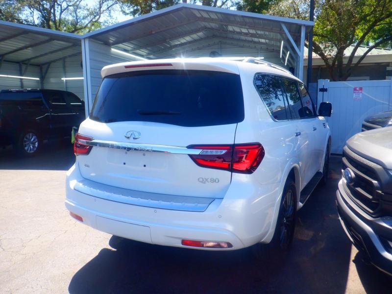 Infiniti QX80  2024