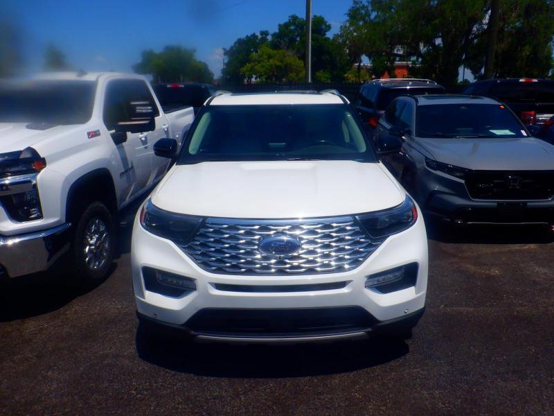 Ford Explorer Platinum 2022