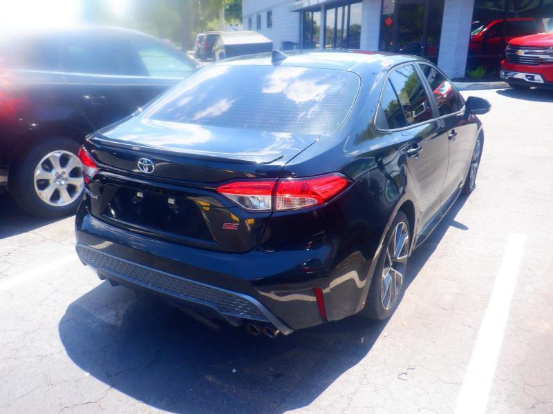 Toyota Corolla SE 2021