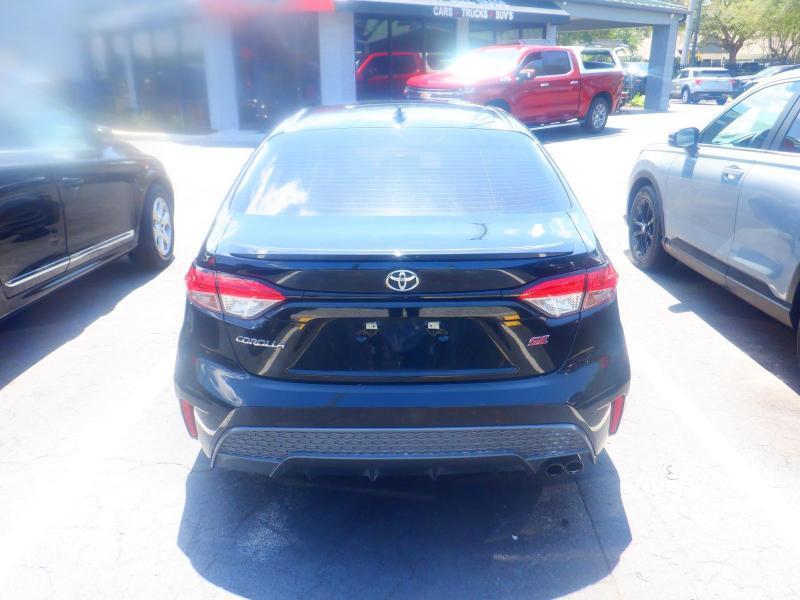 Toyota Corolla SE 2021