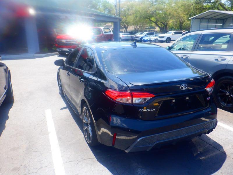 Toyota Corolla SE 2021