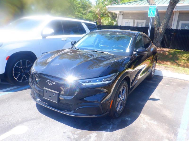 Ford Mustang Mach-E Select 2023