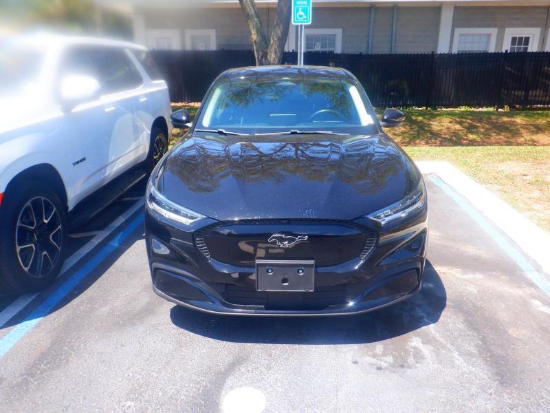 Ford Mustang Mach-E Select 2023