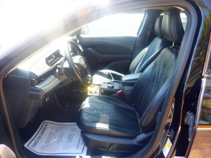 Ford Mustang Mach-E Select 2023