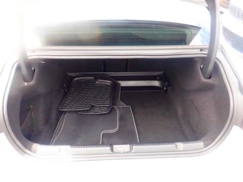 Mercedes-Benz EQE  2024