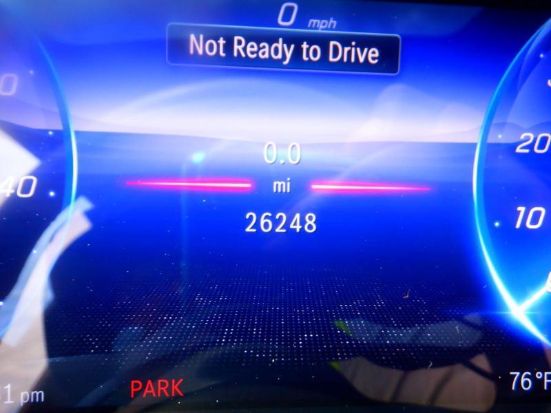 Mercedes-Benz EQE  2024