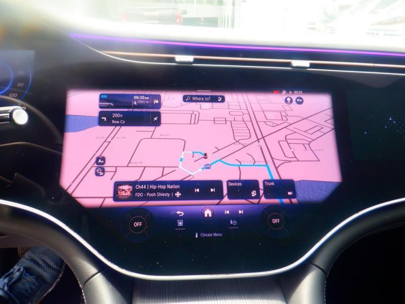 Mercedes-Benz EQE  2024