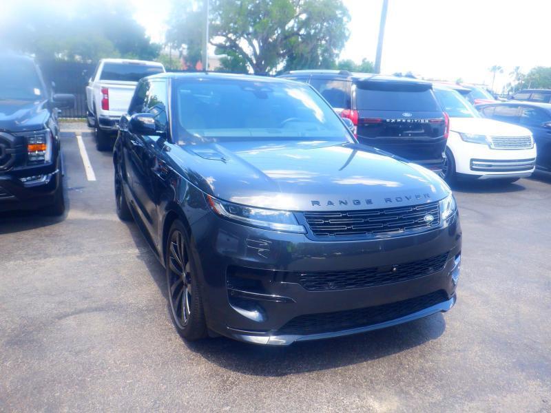 Land Rover Range Rover Sport  2025