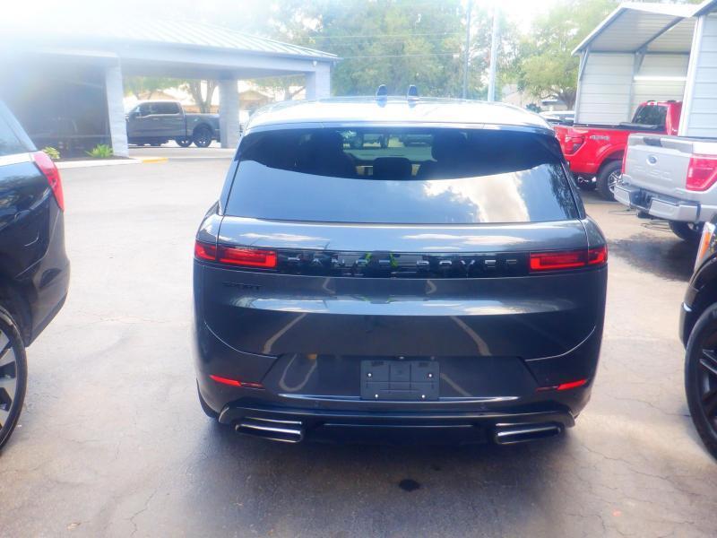 Land Rover Range Rover Sport  2025